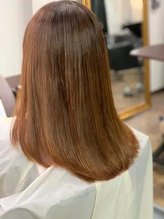 セミロング 渋谷宮益坂 omoのヘアスタイル