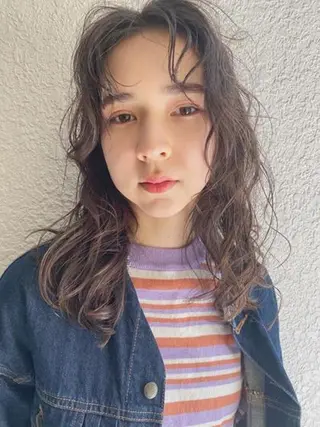 ミディアム パーマ カラー CEINE PATHのヘアスタイル