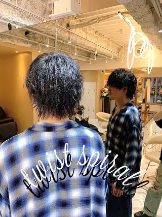 ミディアム パーマ メンズ ✨美髪矯正×髪質改善 🍎カイト🍎渋谷のヘアスタイル