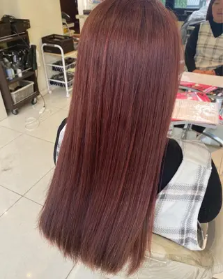 ロング カラー ノマニカバイ ルレーヴ所属・廣野 愛香のヘアスタイル