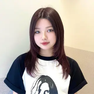 ミディアム カラー 🩵ブリーチカラー 🐈MIORI🩵のヘアスタイル