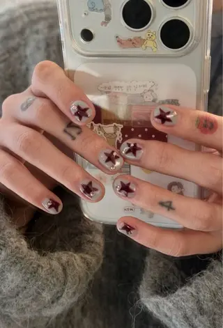 ネイル THE ONE 鈴木のネイルデザイン