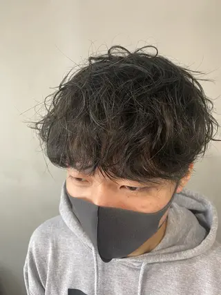 ショート カラー メンズ 寳泉 章弘のヘアスタイル