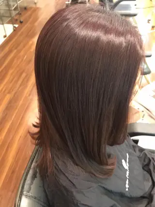 セミロング カラー 髪質改善TR 透明感カラーHanaのヘアスタイル