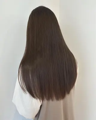 ロング カラー TRENCH　相澤 果歩のヘアスタイル