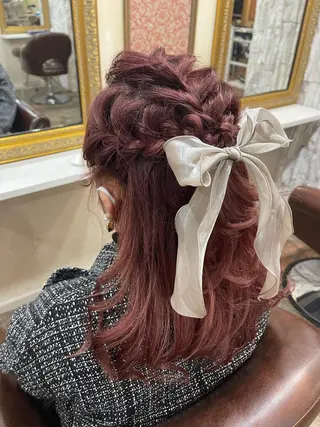 ヘアアレンジ 岩谷/ブリーチ 🪽透明感カラーのヘアスタイル