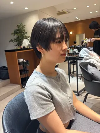 ショート Rako .のヘアスタイル