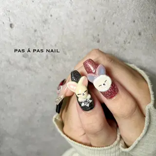 ネイル Yakko pas á pasのネイルデザイン