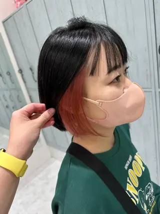 ミディアム カラー 中川 茜里のヘアスタイル