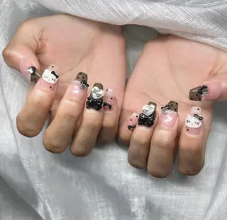 ネイル Lee Nailsのネイルデザイン
