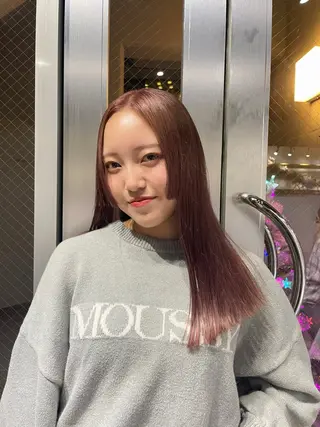 カラー ミルクティーベージュ ブリーチ🖤サヤカのヘアスタイル