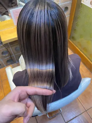 髪質改善 💠 韓国風うる艶/シオリのヘアスタイル