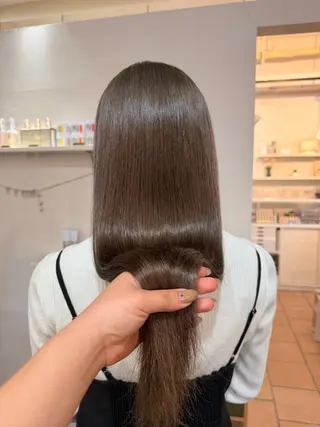 ロング 透明感カラー☆スパ☆ 石上遥楓のヘアスタイル