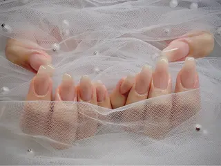 ネイル I-nailロング /ワンホン/キラキラのネイルデザイン