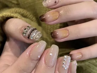 ネイル 🤎mini 🤍可愛らしいネイルのネイルデザイン