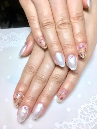 ネイル 新宿ネイルサロン ジェミディローサのネイルデザイン