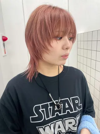 ショート カラー 関 京磨のヘアスタイル