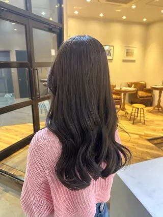 ロング 聖菜/ hina /レイヤー/艶カラーのヘアスタイル