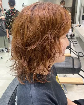 ミディアム パーマ 髪質改善ストレート 🌈似合わせカットのヘアスタイル