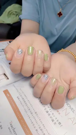 ネイル 横浜市中区曙町 E·U·Bネイルのネイルデザイン