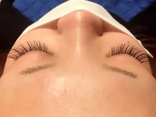 マツエク・マツパ 中村 眞歩のヘアスタイル