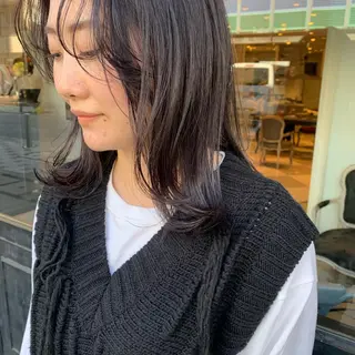 ロング カラー SAKINO. ベージュカラーのヘアスタイル