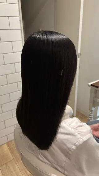 セミロング カラー 似合わせ 顔周りYUUGAのヘアスタイル