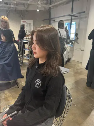 カラー 大迫 江梨のヘアスタイル
