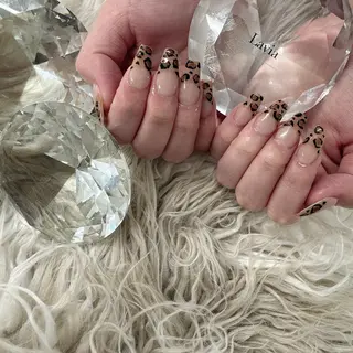 ネイル lavia🖤 ayumiのネイルデザイン