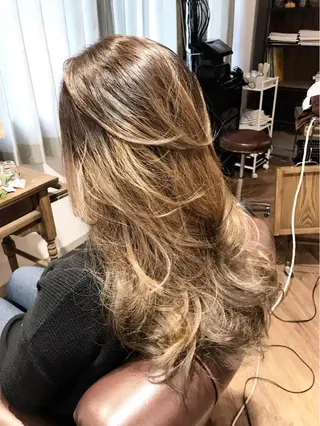 ロング カラー ヘアアレンジ 韓国♡ハイライト ♡YURIのヘアスタイル
