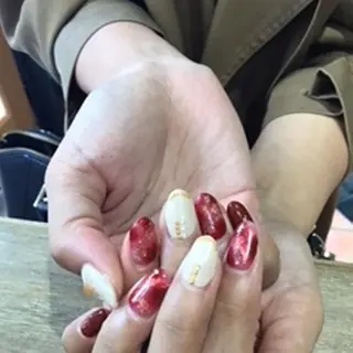 ネイル 八木 香澄のネイルデザイン