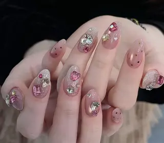 ネイル Pure&Rich Nailのネイルデザイン