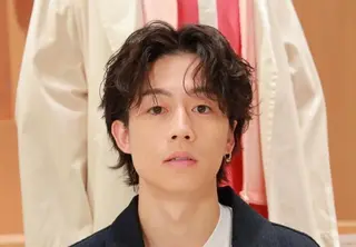 メンズ レイヤー 艶々カラーのヘアスタイル