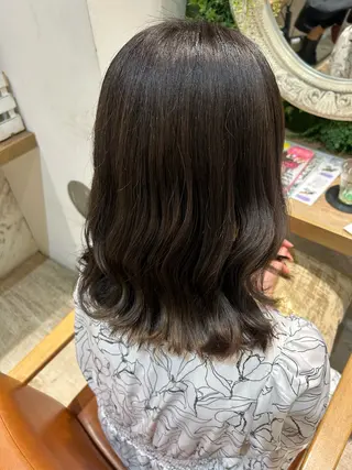 ミディアム カラー 暖色カラー🪷 オタク美容師🎶のヘアスタイル