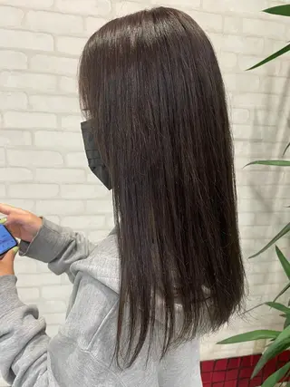 ロング カラー 飯塚 愛美のヘアスタイル