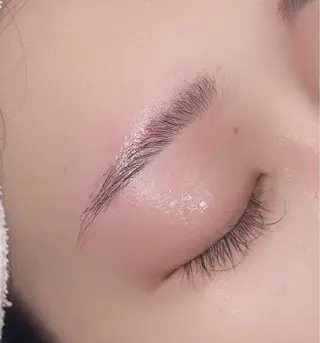 アイブロウ 小峰 利樹のマツエク・マツパデザイン