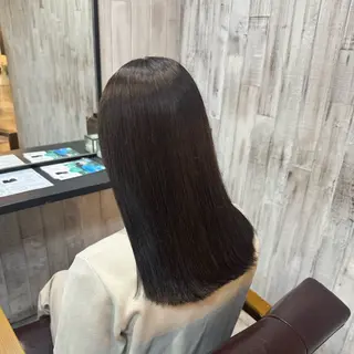 セミロング カラー い な み ま なのヘアスタイル