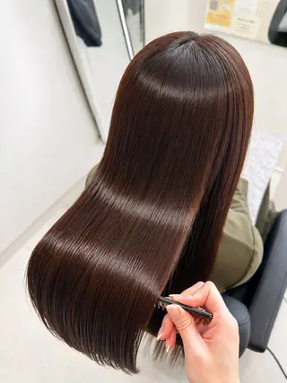 セミロング Emuest心斎橋 SAKIのヘアスタイル