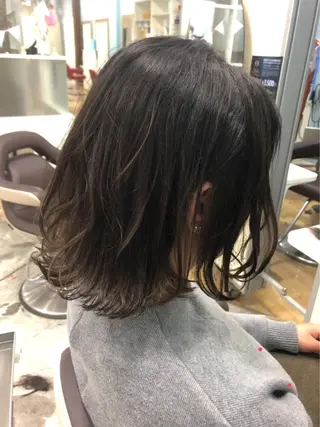 ミディアム 吉田 凌也のヘアスタイル
