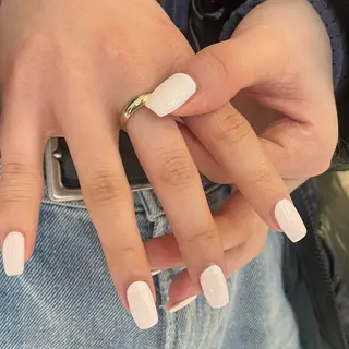 ネイル クルミ/ 💕ワンホンネイルのネイルデザイン