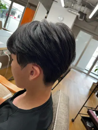 メンズ SHIINA 香椎宮前店のヘアスタイル