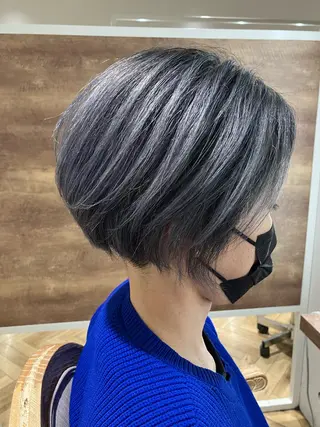 ショート カラー 髪質改善/艶カラー 縮毛矯正/みほのヘアスタイル