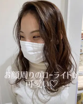 ロング カラー 小顔レイヤー/ ベージュ🤍Rieのヘアスタイル