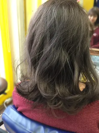 ミディアム カラー 中村 海のヘアスタイル