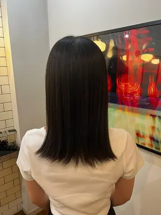 ミディアム ショート、ボブ💚 レイヤー/井上翔のヘアスタイル