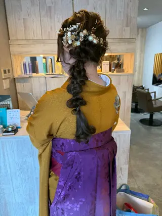 Bish Yanaのヘアスタイル