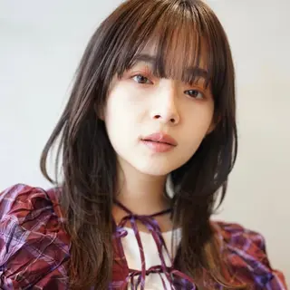 ロング カラー センターパート/ 暖色カラーayuのヘアスタイル