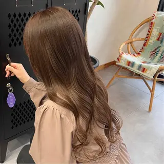 ロング カラー 鈴木 🎀のヘアスタイル