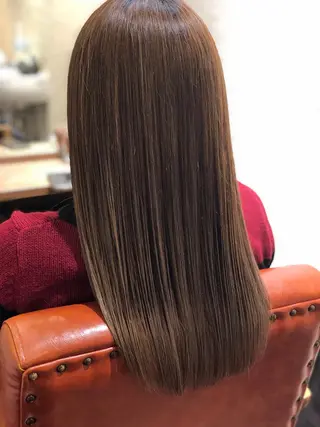 セミロング カラー 菊池 幹のヘアスタイル