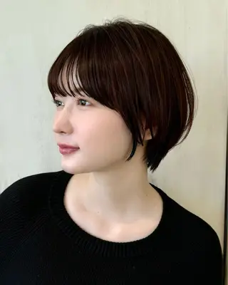 ショート カラー 💍新宿ショート 💍岩田莉奈のヘアスタイル